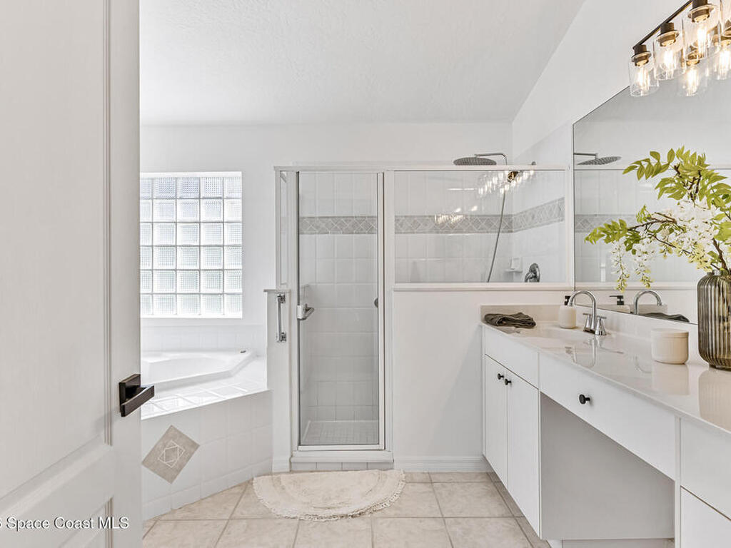 7843 Citrus Creek Drive, Suntree, FL 32940