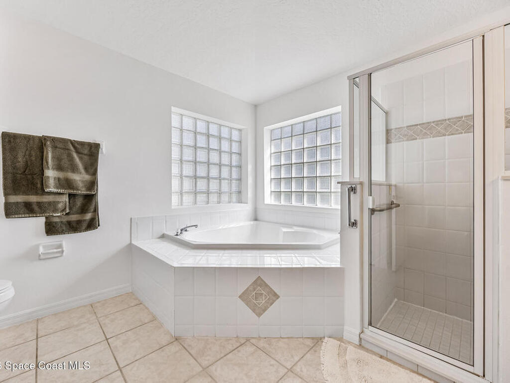 7843 Citrus Creek Drive, Suntree, FL 32940