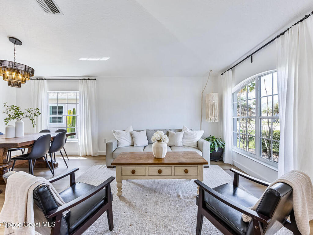 7843 Citrus Creek Drive, Suntree, FL 32940