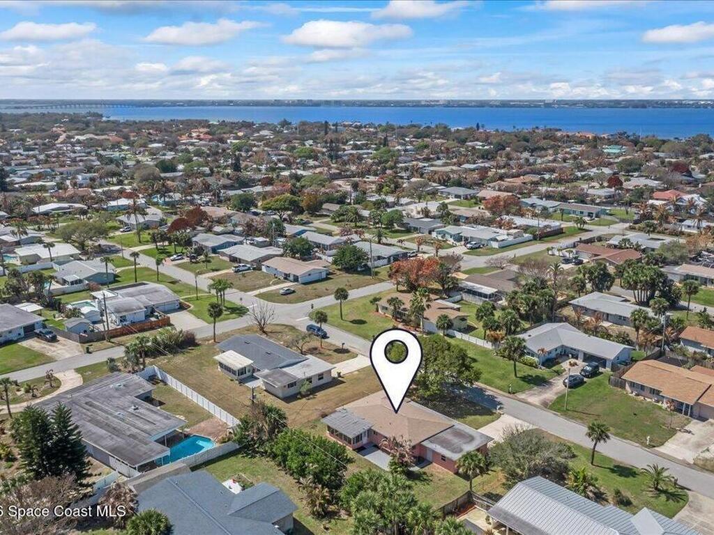 2320 Reef Avenue, Indialantic, FL 32903