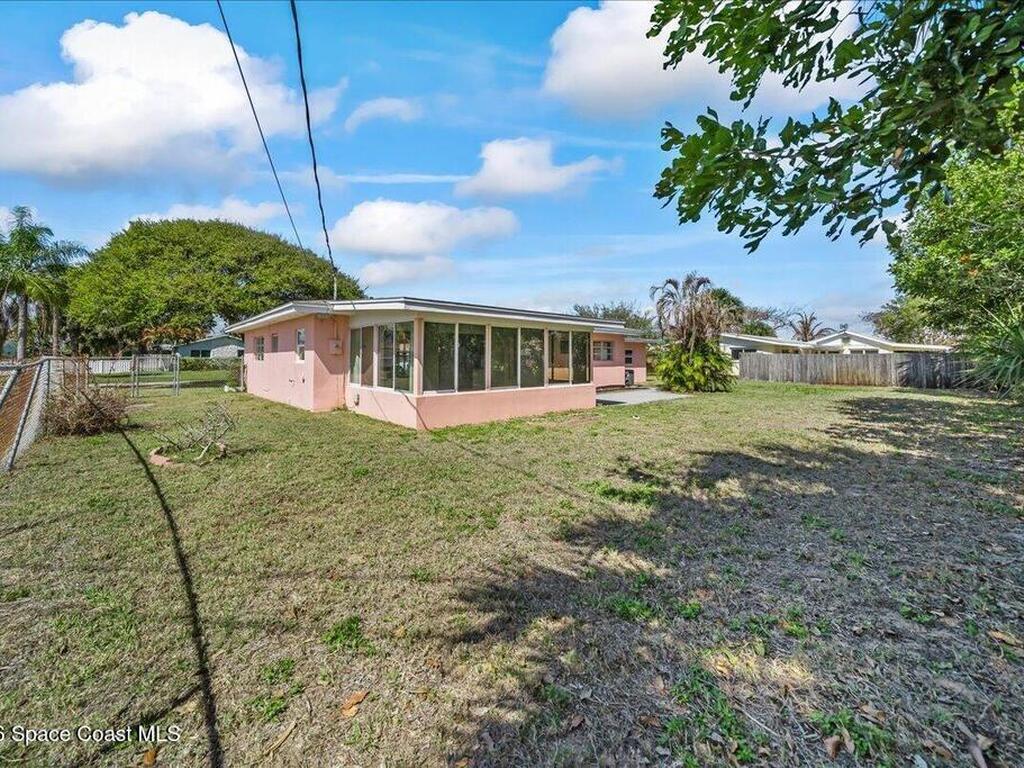 2320 Reef Avenue, Indialantic, FL 32903