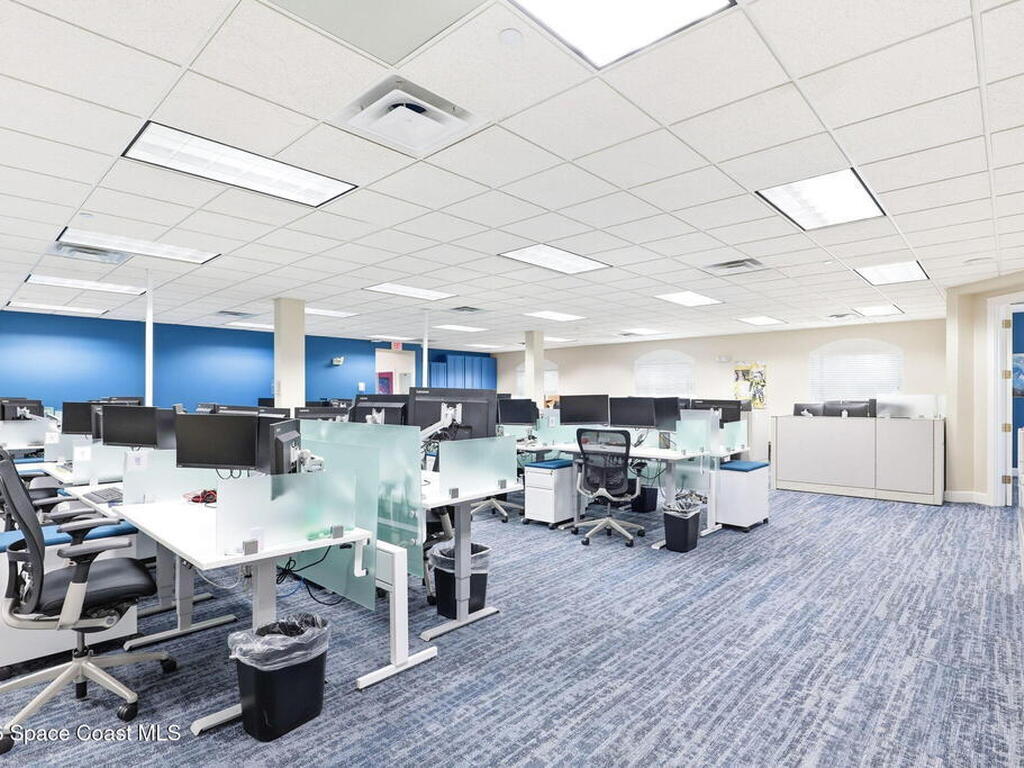 7351 Office Park Place, Suntree, FL 32940