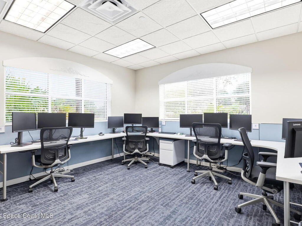 7351 Office Park Place, Suntree, FL 32940