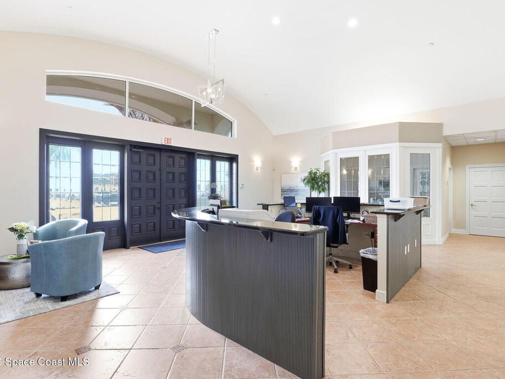 7351 Office Park Place, Suntree, FL 32940