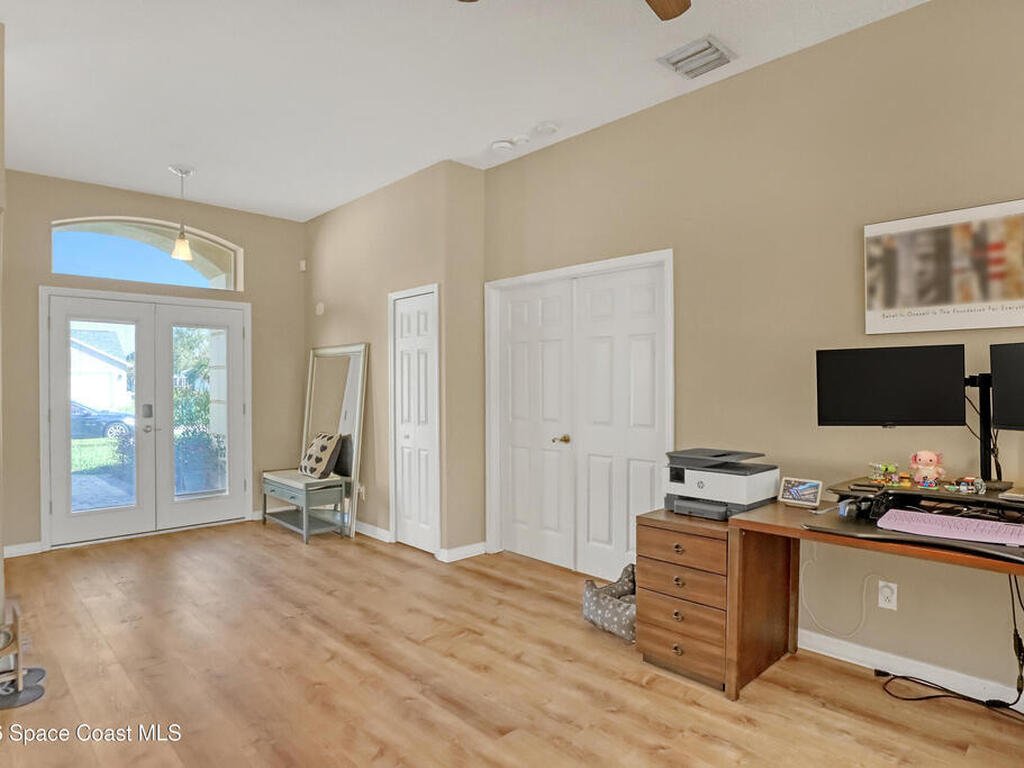 4958 Alamanda Drive, Melbourne, FL 32940