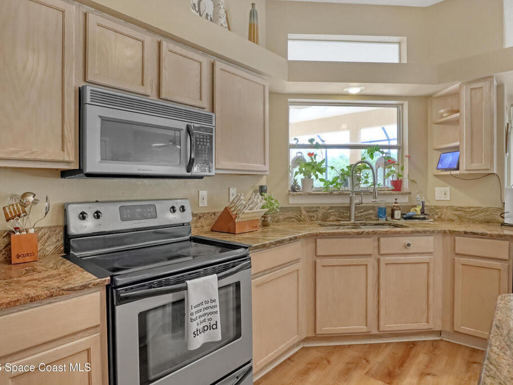 4958 Alamanda Drive, Melbourne, FL 32940