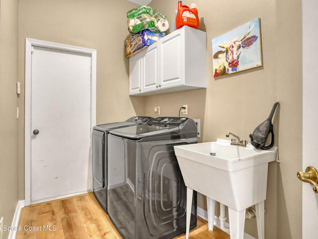 4958 Alamanda Drive, Melbourne, FL 32940