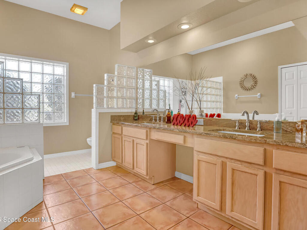 4958 Alamanda Drive, Melbourne, FL 32940