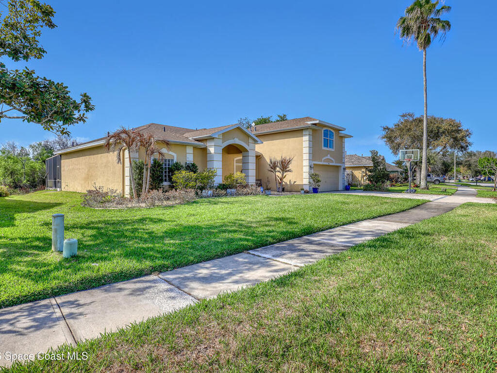 4958 Alamanda Drive, Melbourne, FL 32940