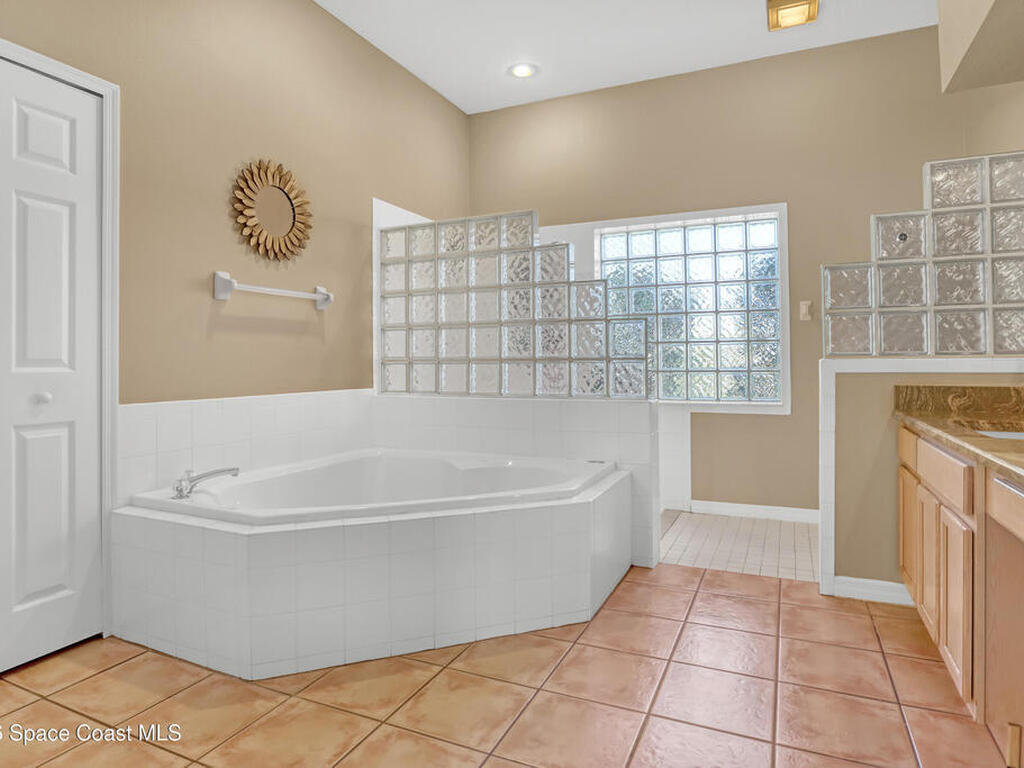 4958 Alamanda Drive, Melbourne, FL 32940