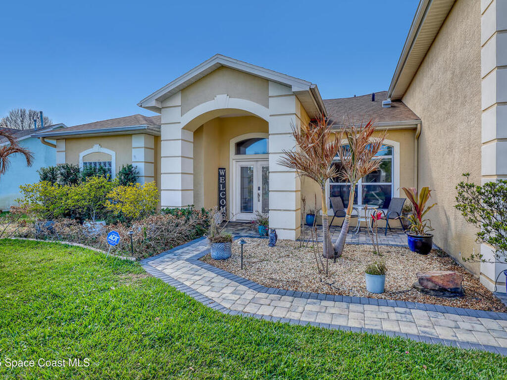 4958 Alamanda Drive, Melbourne, FL 32940