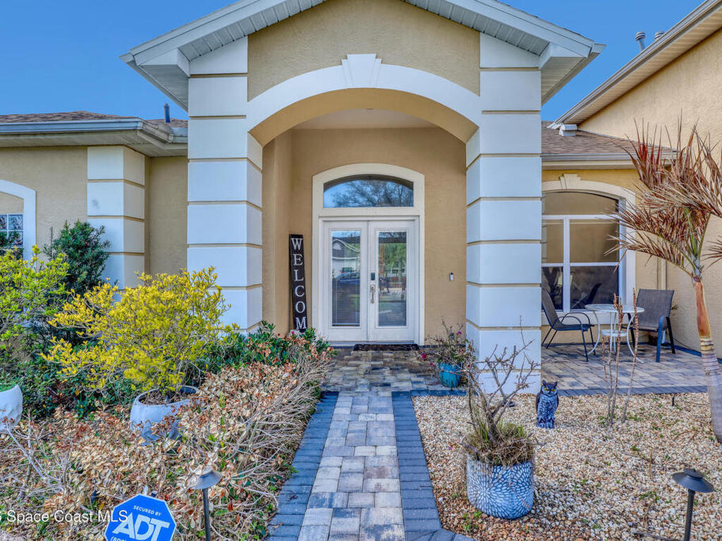 4958 Alamanda Drive, Melbourne, FL 32940