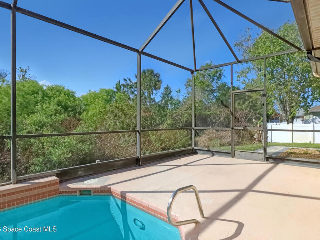 4958 Alamanda Drive, Melbourne, FL 32940