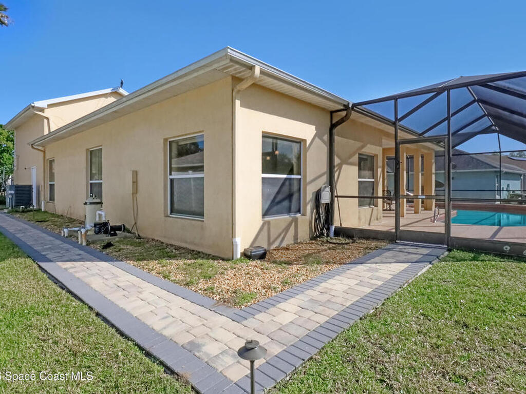 4958 Alamanda Drive, Melbourne, FL 32940