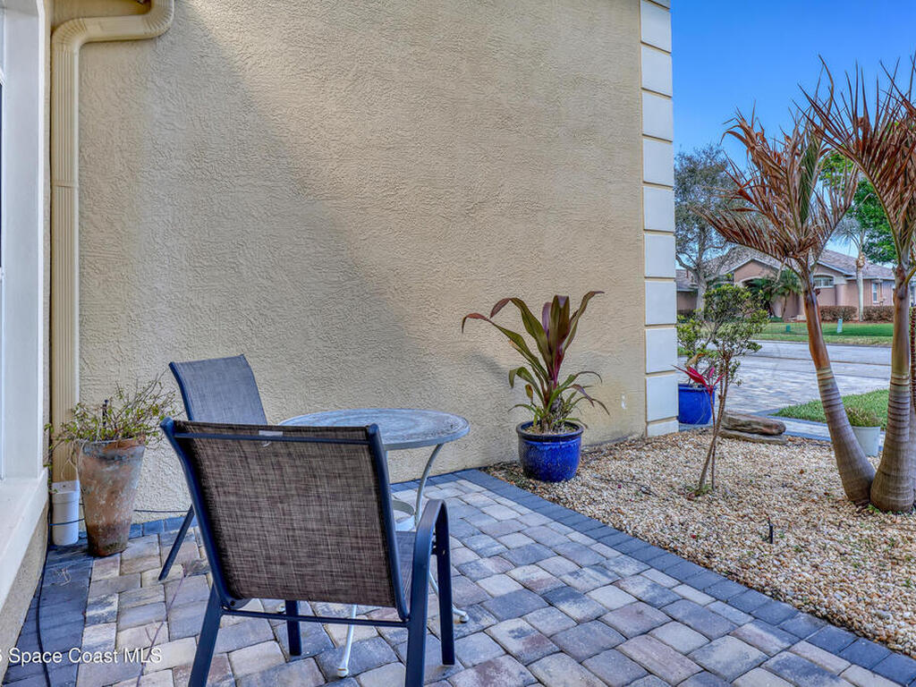 4958 Alamanda Drive, Melbourne, FL 32940