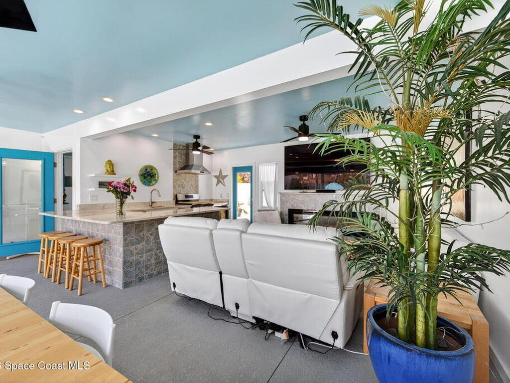 260 Garfield Avenue, Cocoa Beach, FL 32931