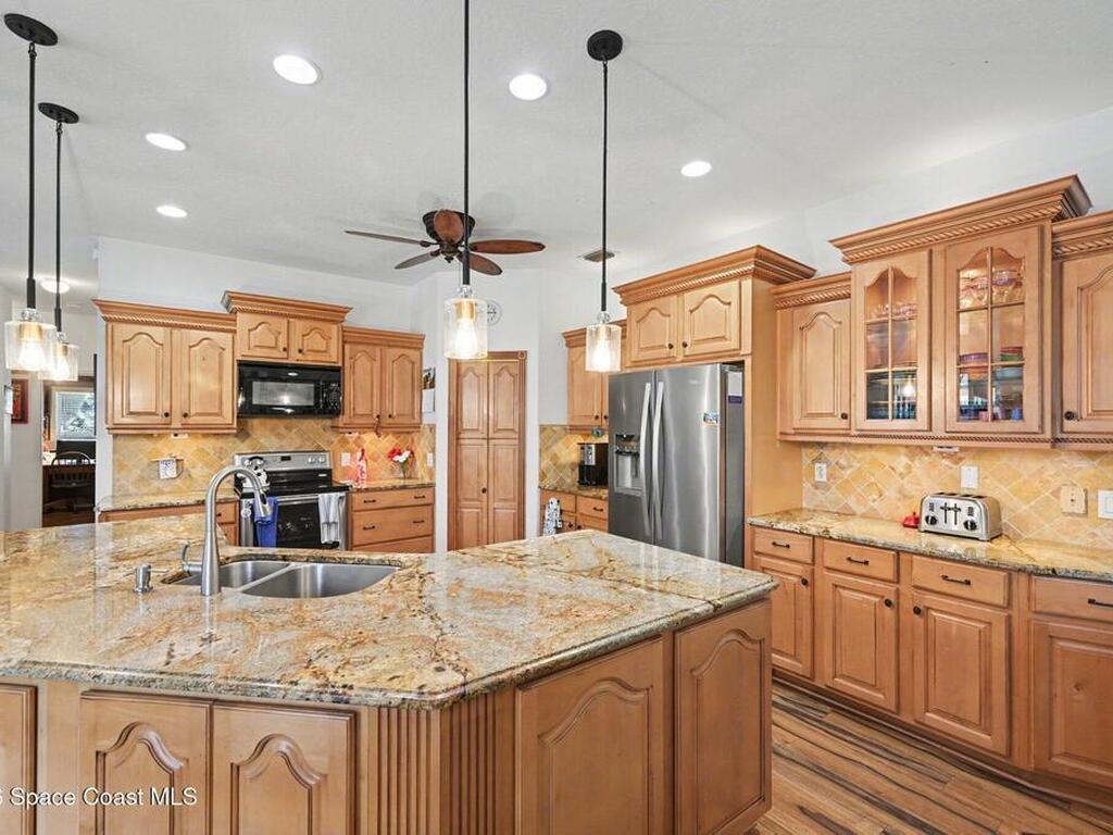 2729 Barrow Drive, Merritt Island, FL 32952