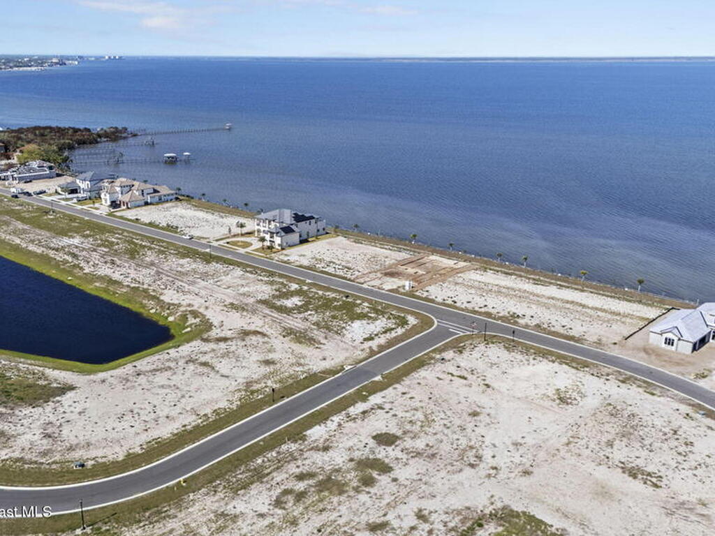 5862 Constellation Drive, Titusville, FL 32780