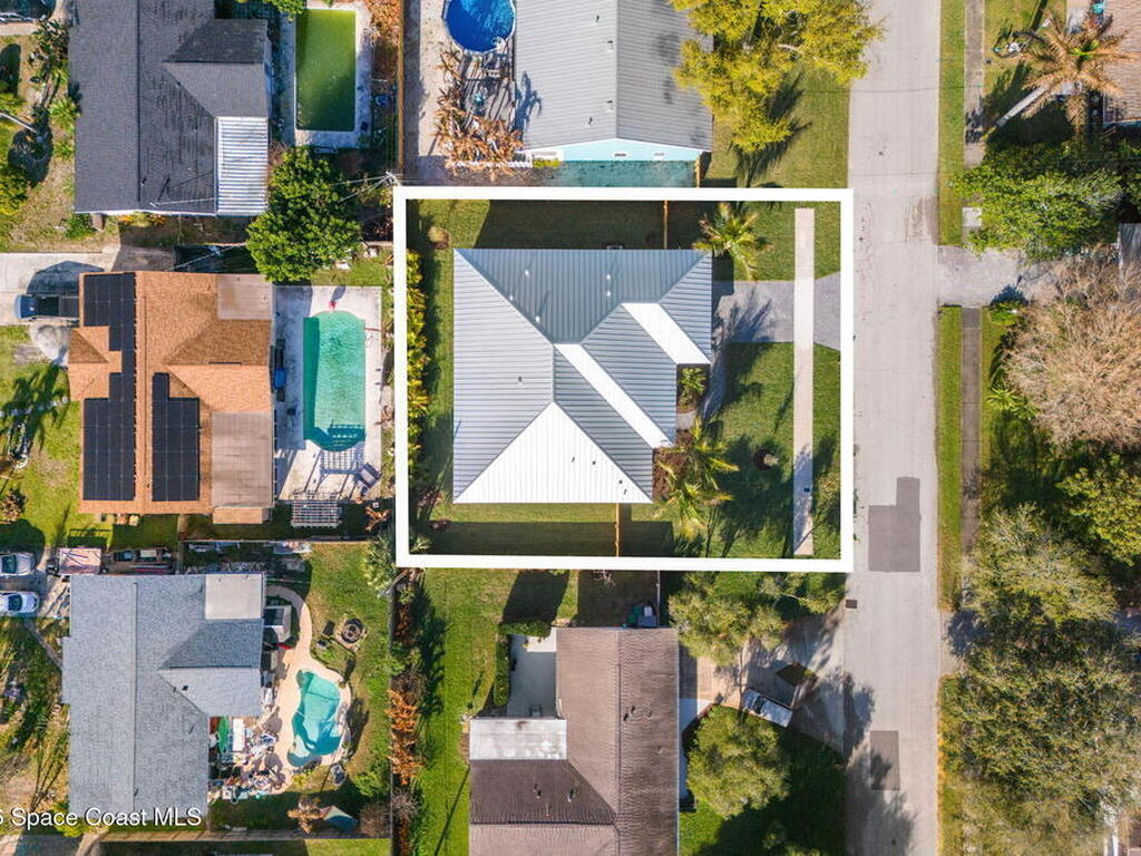 575 Cinnamon Drive, Satellite Beach, FL 32937