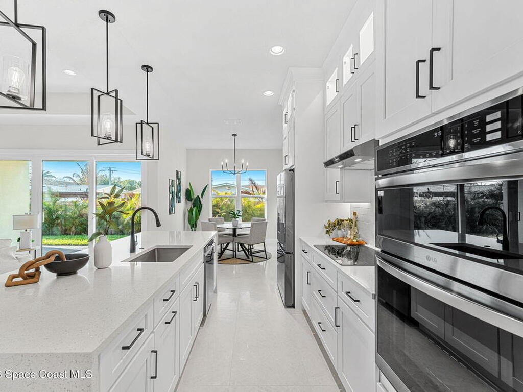 575 Cinnamon Drive, Satellite Beach, FL 32937