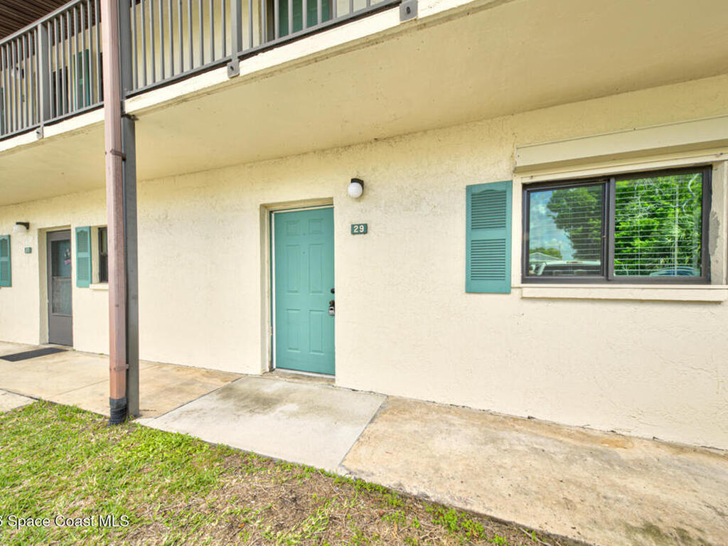 430 Breakwater Drive, Merritt Island, FL 32952