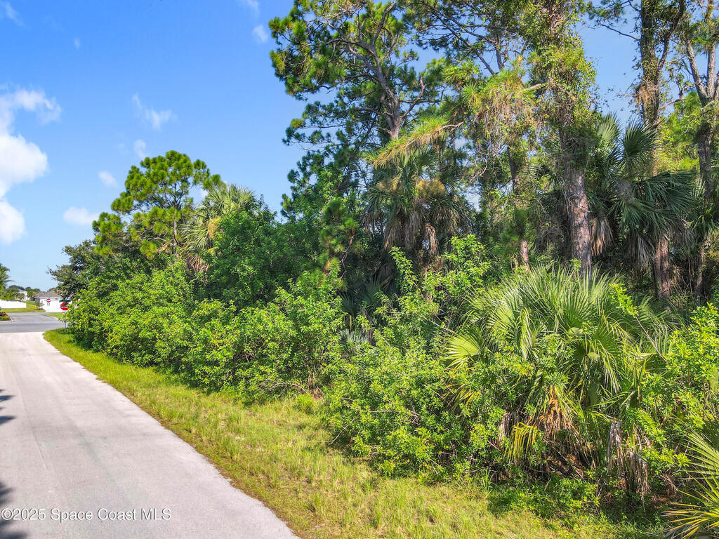 491 Fairbanks Street, Palm Bay, FL 32908