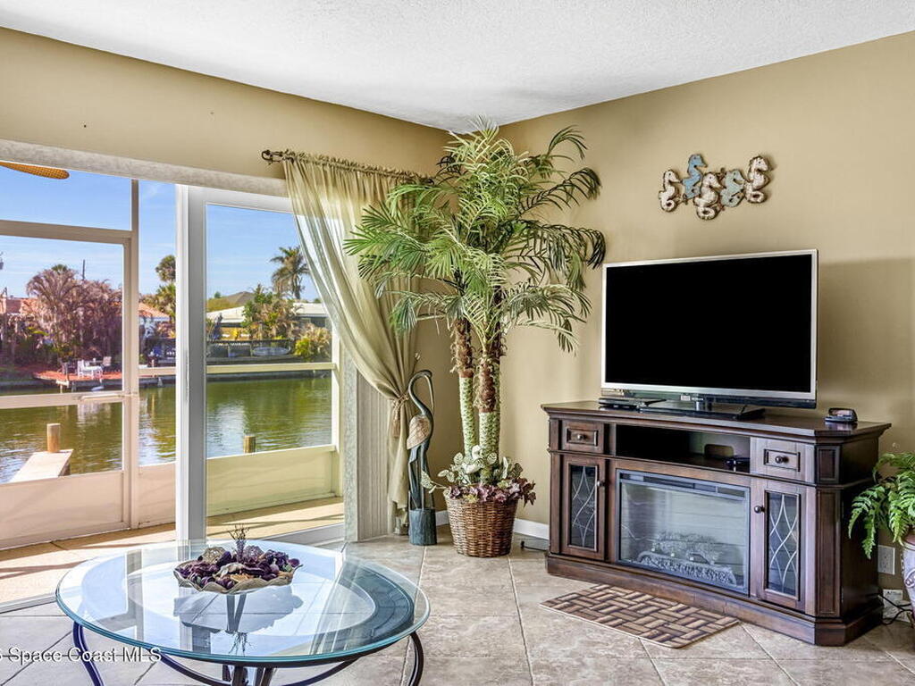 1595 N Atlantic Avenue, Cocoa Beach, FL 32931