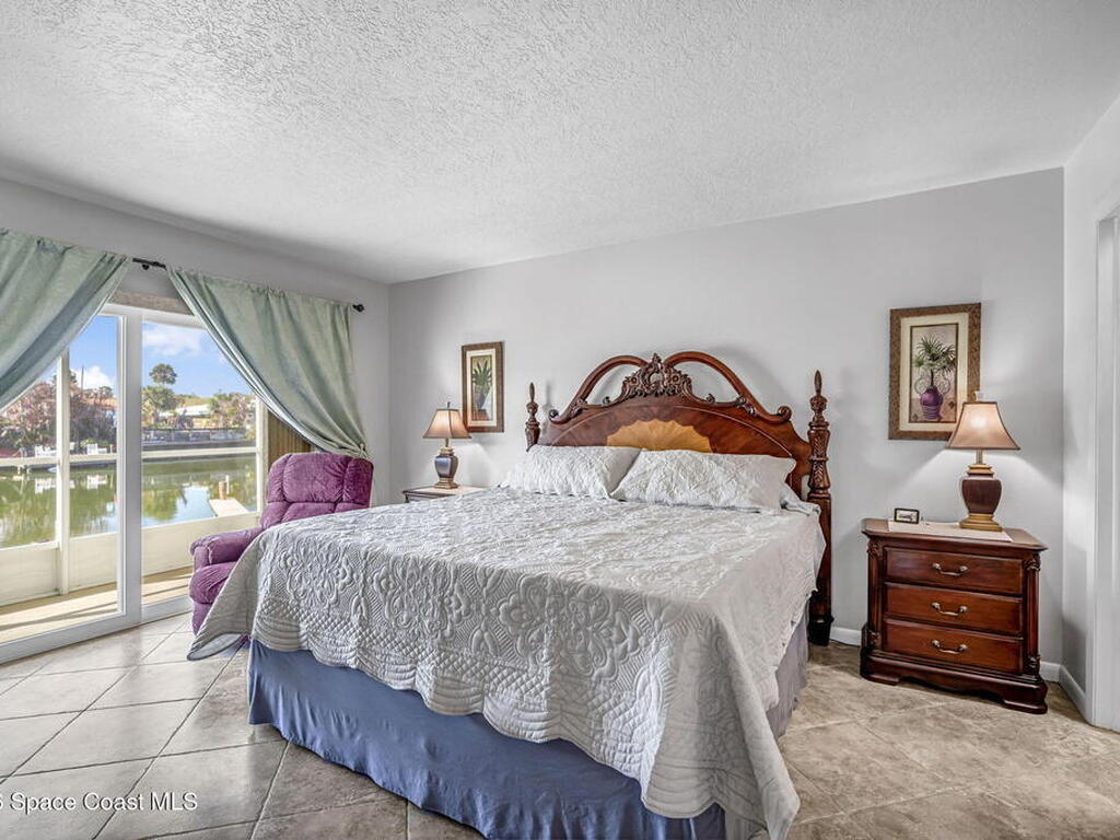 1595 N Atlantic Avenue, Cocoa Beach, FL 32931