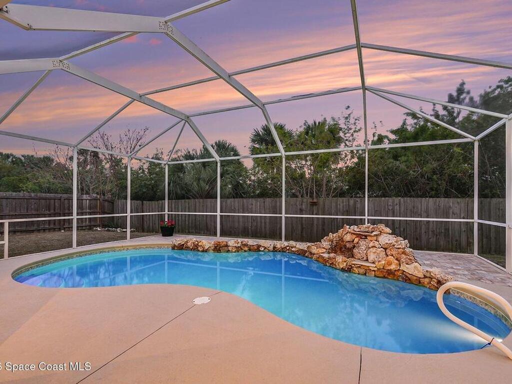 513 Summers Creek Drive, Merritt Island, FL 32952