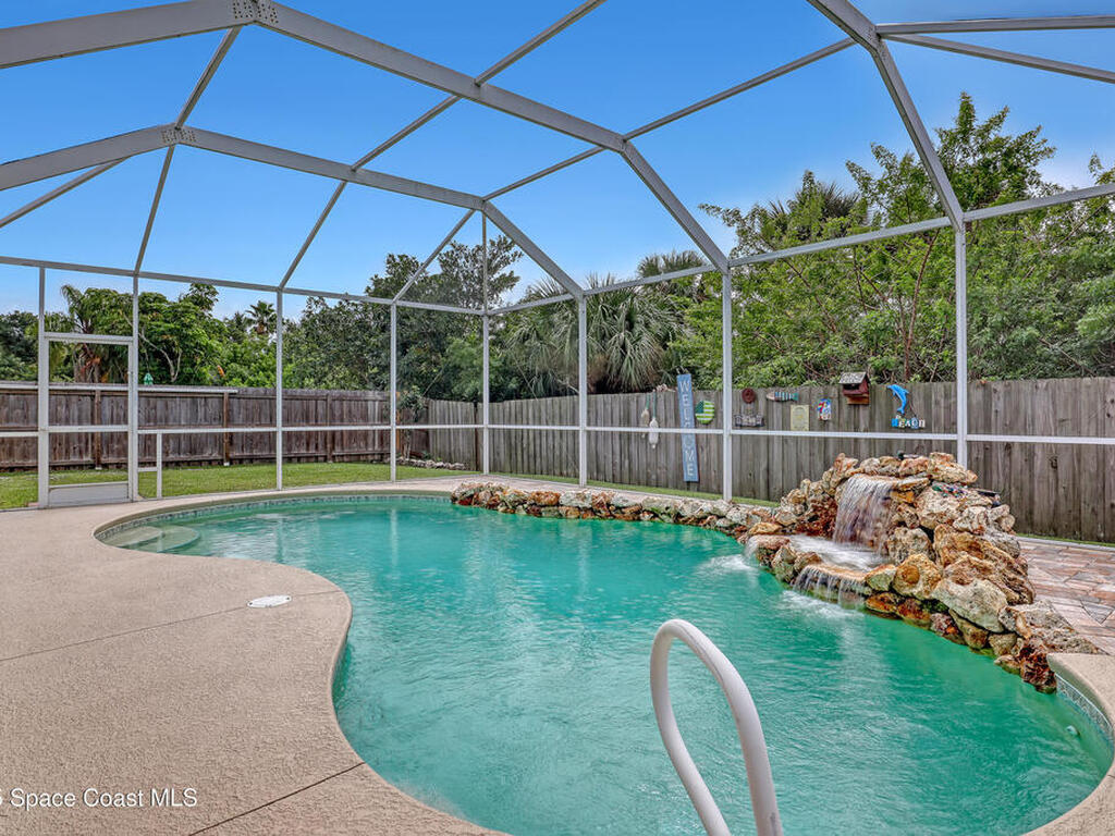513 Summers Creek Drive, Merritt Island, FL 32952