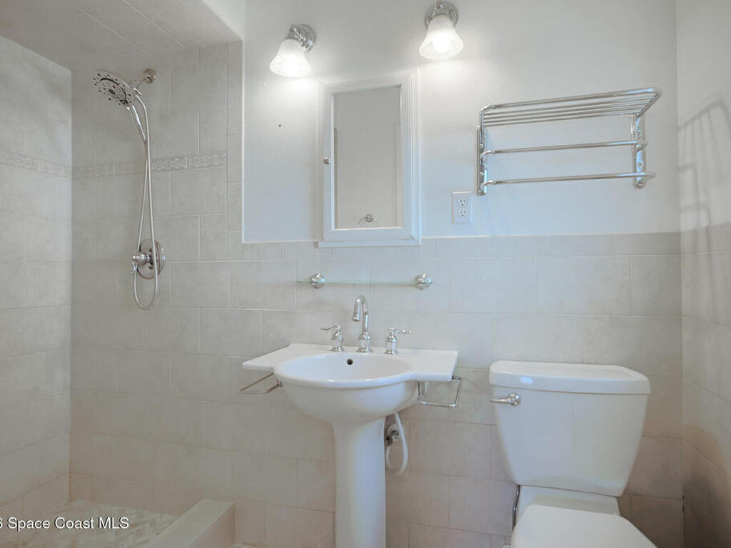 214 Tampa Avenue, Indialantic, FL 32903