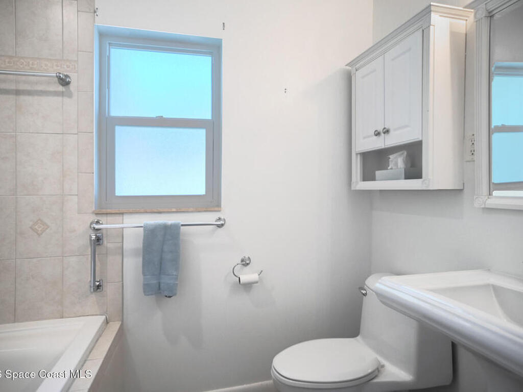 214 Tampa Avenue, Indialantic, FL 32903