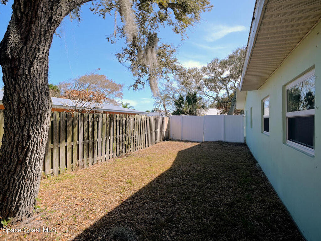 214 Tampa Avenue, Indialantic, FL 32903