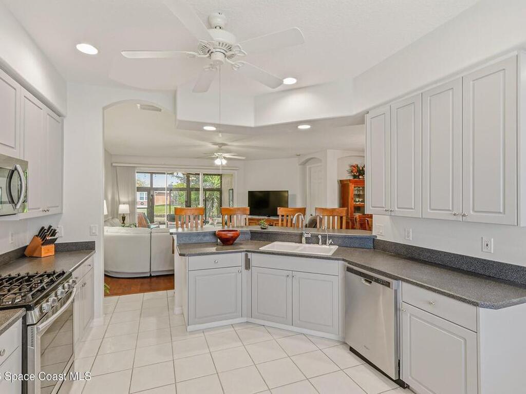 1825 Ficus Point Drive, Suntree, FL 32940