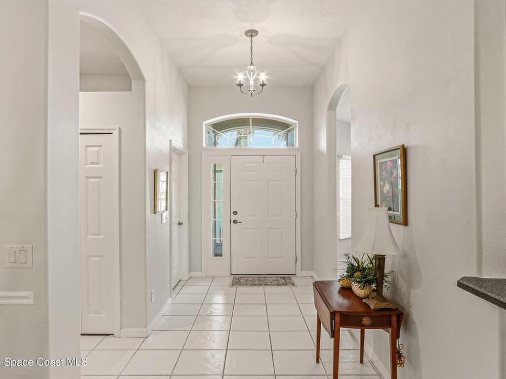 1825 Ficus Point Drive, Suntree, FL 32940