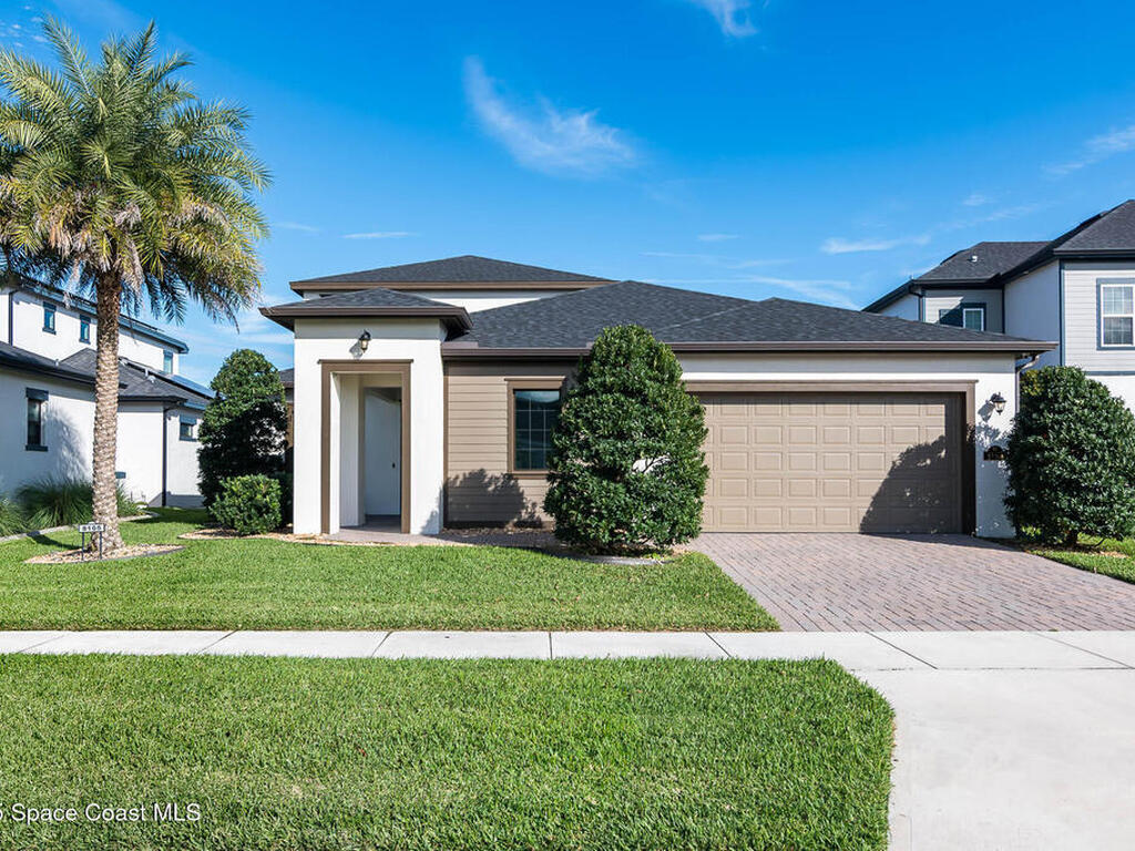 8165 Lyside Drive, Melbourne, FL 32940