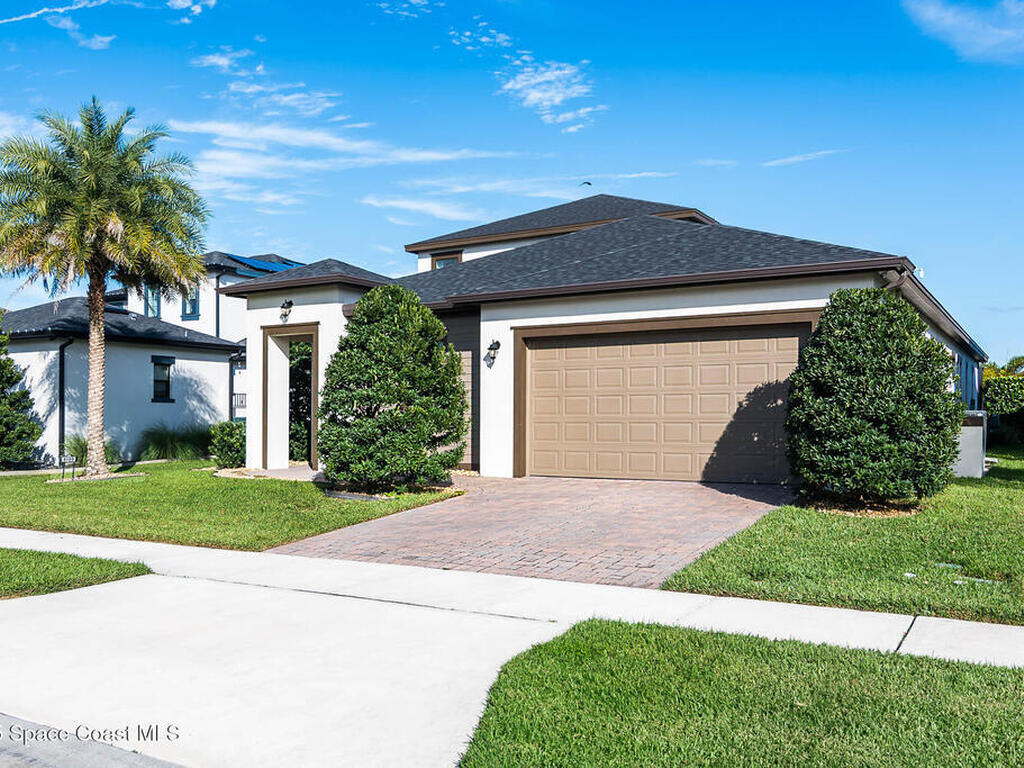 8165 Lyside Drive, Melbourne, FL 32940