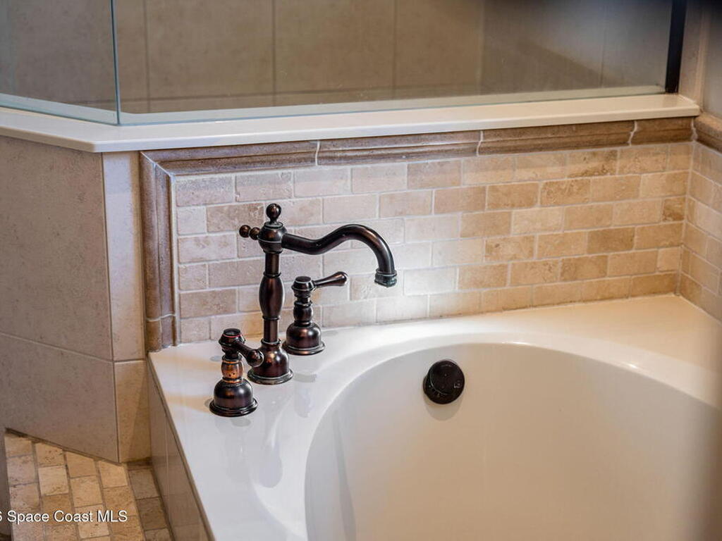 1707 Sienna Drive, Melbourne, FL 32934