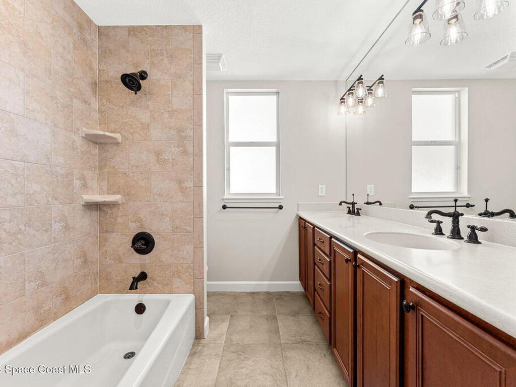 1707 Sienna Drive, Melbourne, FL 32934