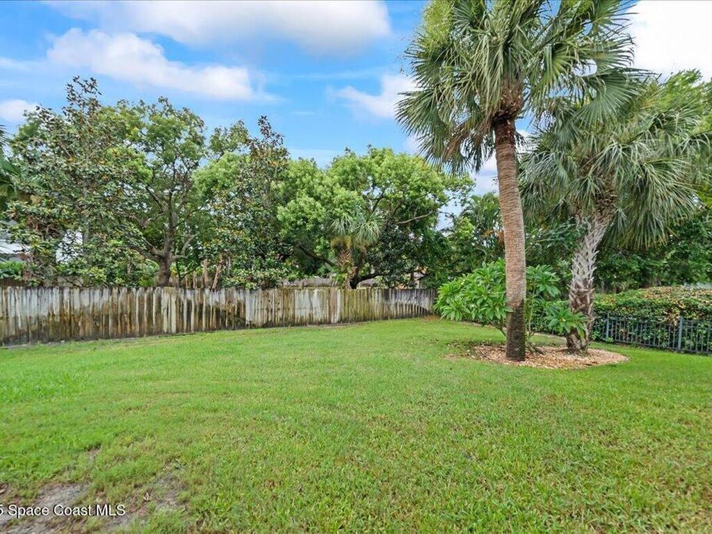 1065 Mercedes Drive, Merritt Island, FL 32952