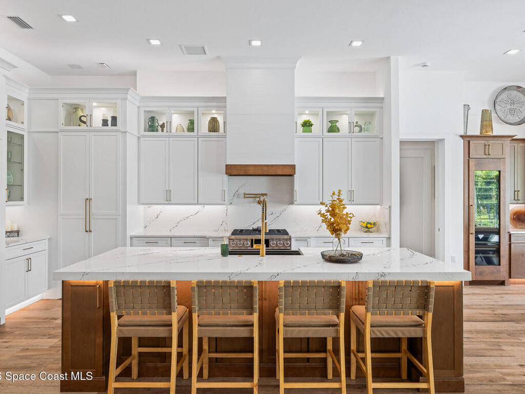 8350 Waxwing Cr Circle, Melbourne, FL 32940