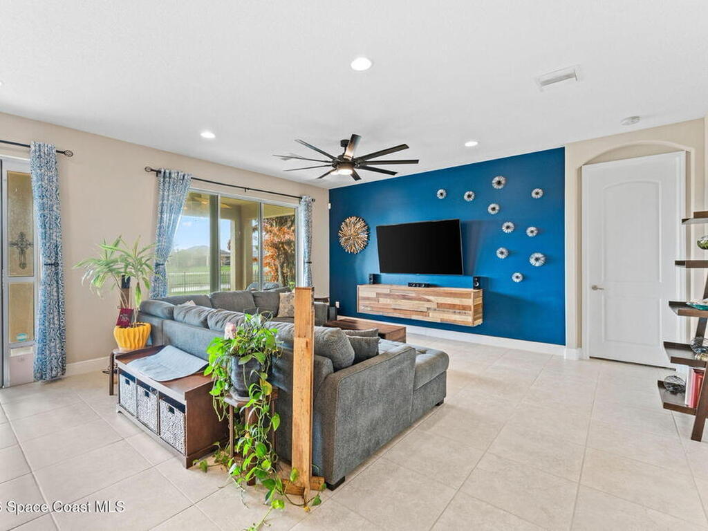 7343 Poulicny Lane, Melbourne, FL 32940