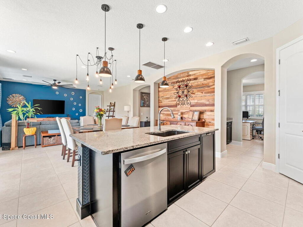 7343 Poulicny Lane, Melbourne, FL 32940