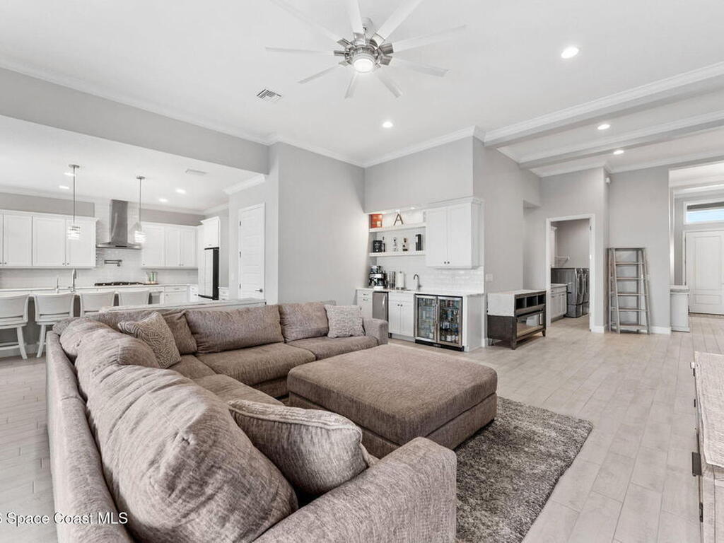 2450 Pescara Court, Melbourne, FL 32940