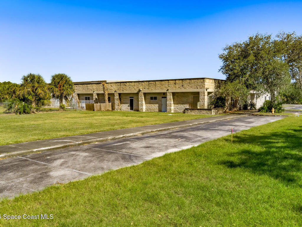 9150 Ellis Road, Melbourne, FL 32904