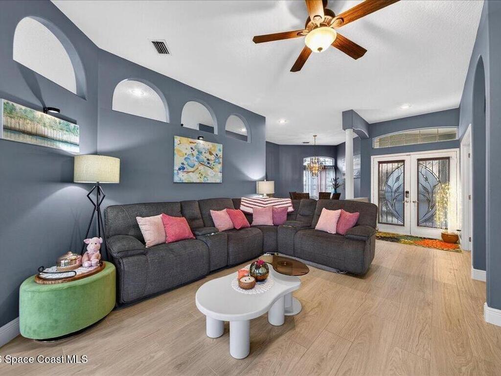 438 Carmel Drive, Suntree, FL 32940