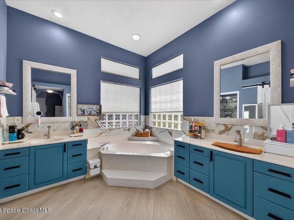 438 Carmel Drive, Suntree, FL 32940