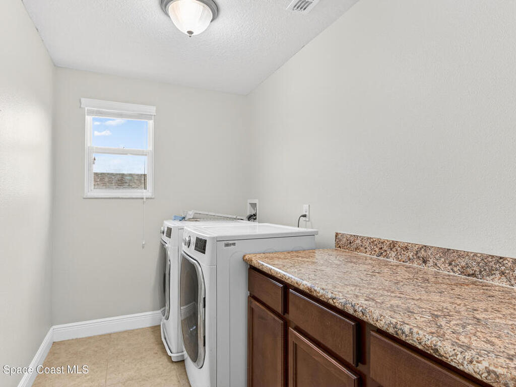 4858 Borealis Court, Melbourne, FL 32940
