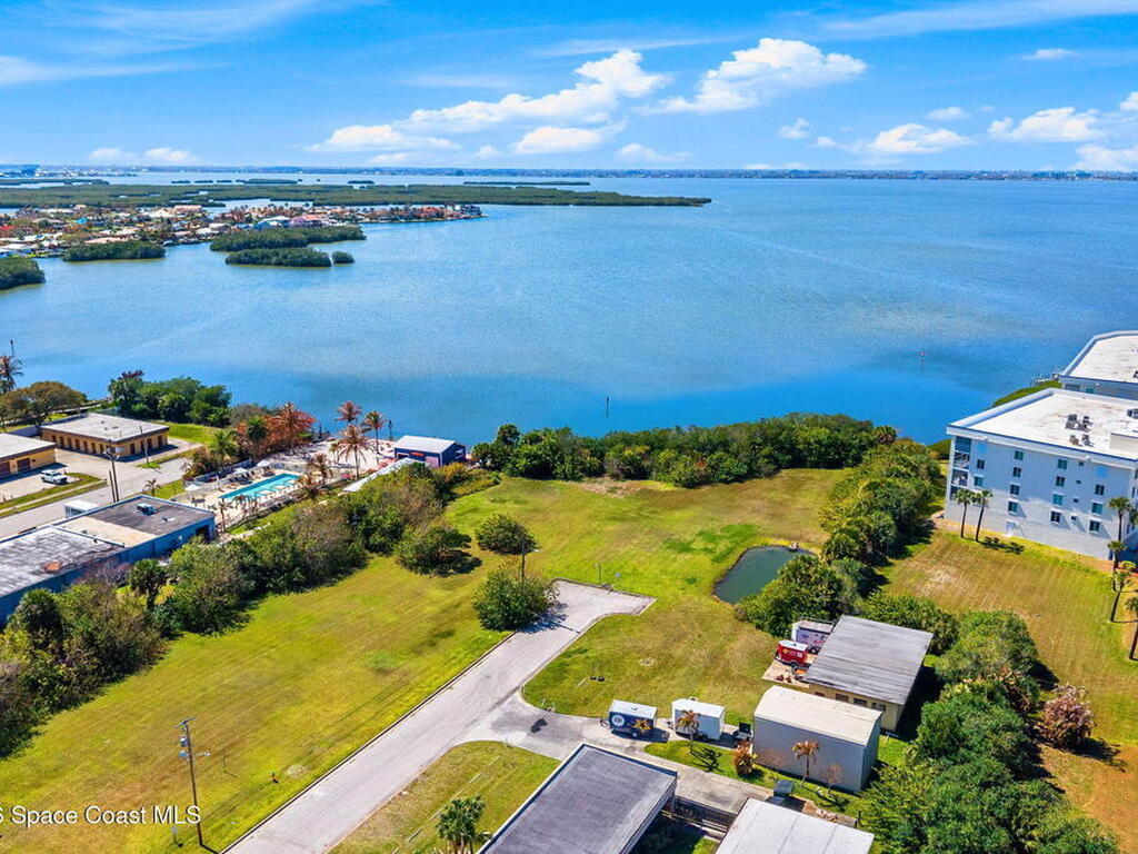 3250 N Atlantic Avenue, Cocoa Beach, FL 32931