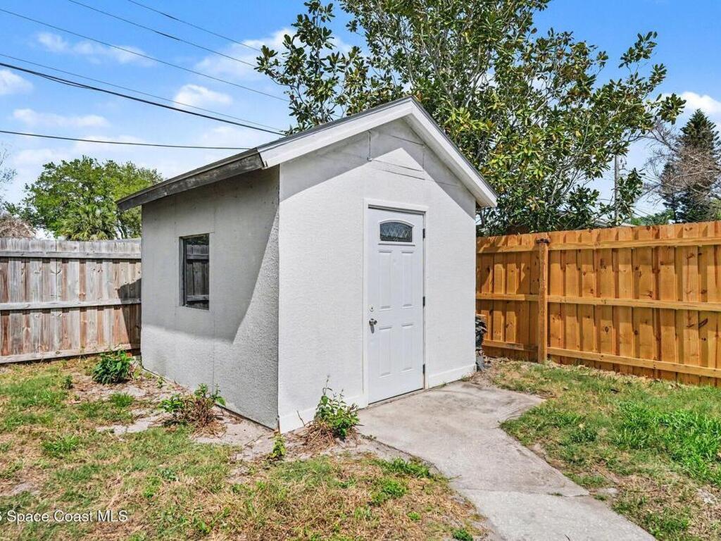514 Palm Avenue, Merritt Island, FL 32952
